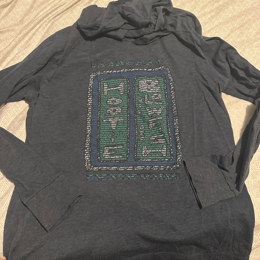 Adult Hootie and the Blowfish T-shirt Hoodie Size L